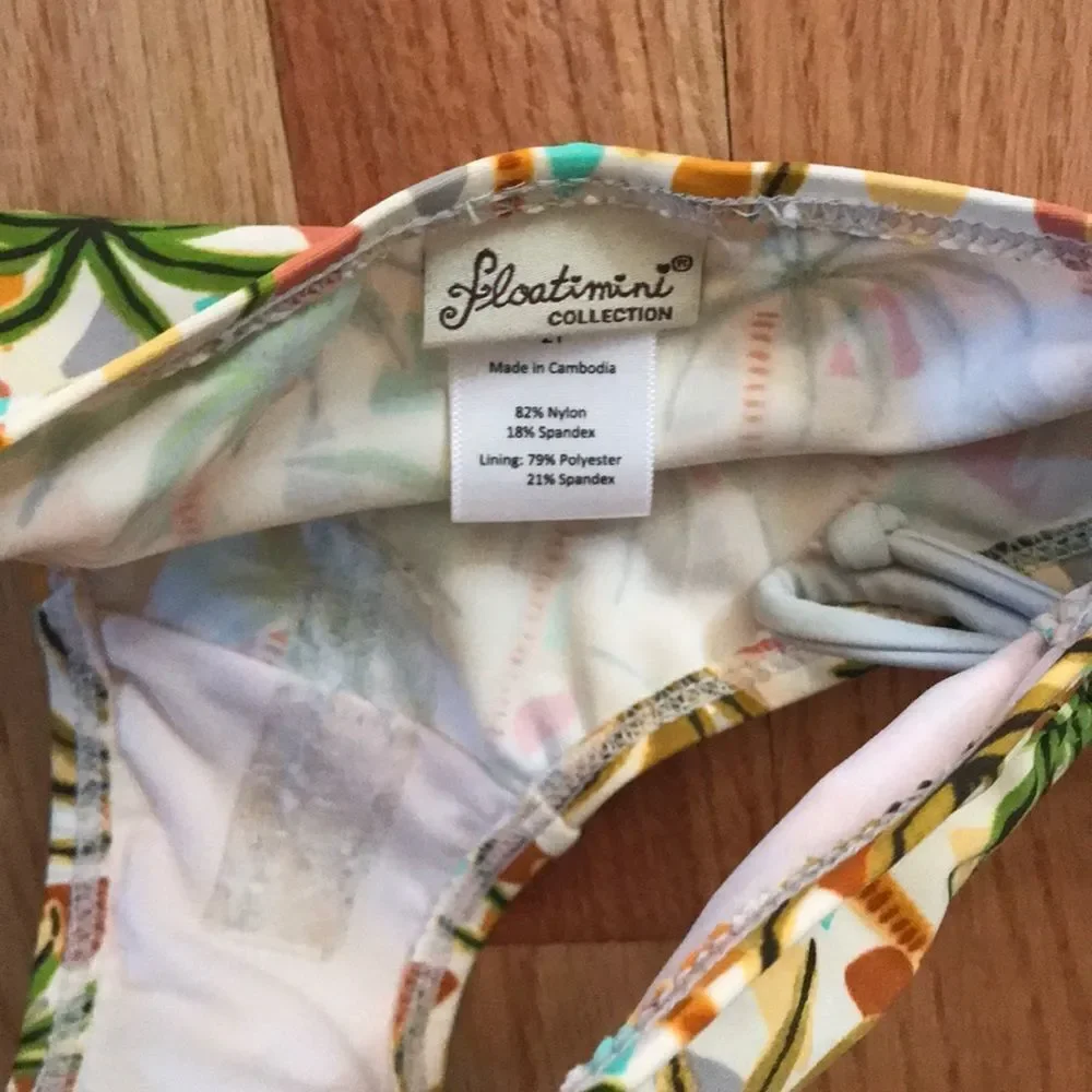 Girls bikini